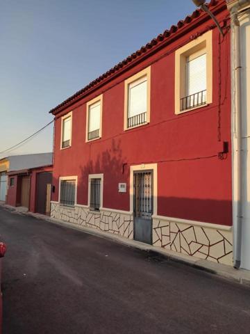 Casa - Chalet en venta en Villar de Cañas de 160 m2 photo 0
