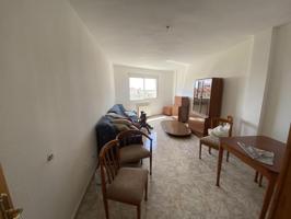 Piso en venta en Tarancón de 90 m2 photo 0