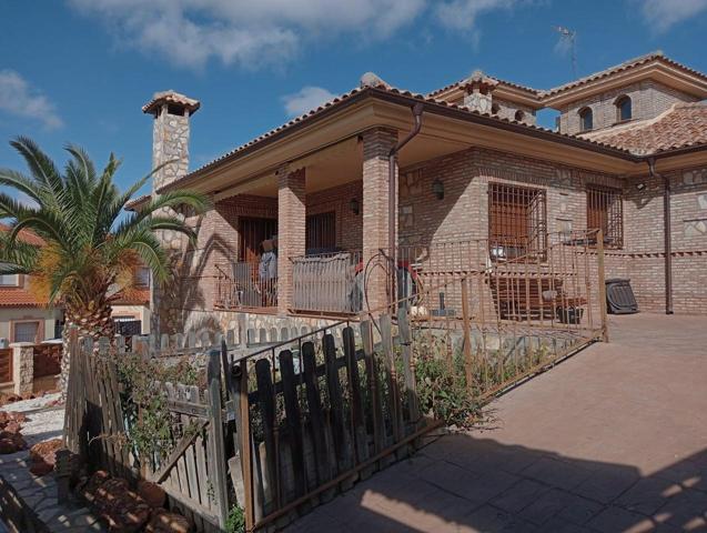 Casa - chalet en Calle Basilio Garrido Nieves, Horcajo de Santiago photo 0