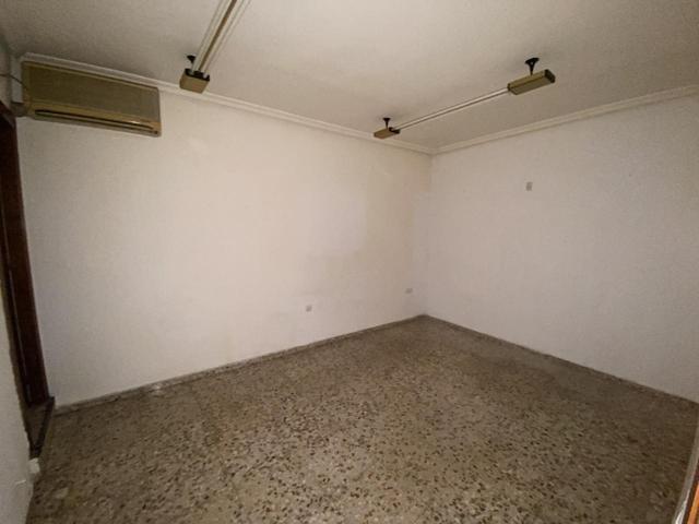 Oficina en venta en Cuenca de 47 m2 photo 0