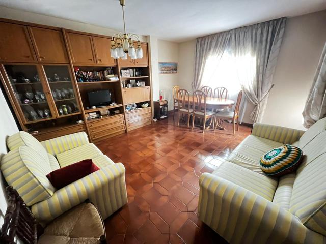 Piso en venta en Tarancón de 100 m2 photo 0