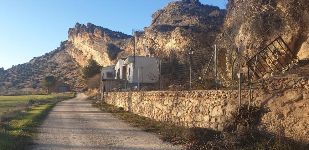 Casa - chalet en DISEMINADOS, Zafra de Záncara photo 0