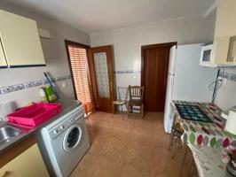 Casa - Chalet en venta en Saelices de 307 m2 photo 0