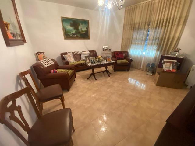 Casa - Chalet en venta en Saelices de 307 m2 photo 0