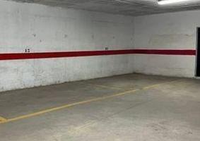 OFERTA 1 GARAJE Y 3 TRASTEROS EN 15.000€ photo 0