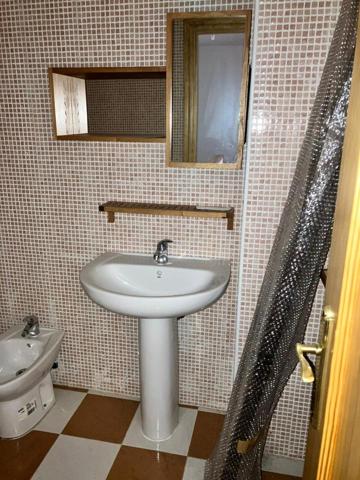 CHALET ADOSADO EN ALCAZAR DEL REY photo 0