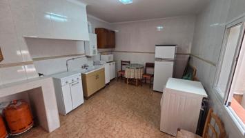 Casa - Chalet en venta en Villamayor de Santiago de 185 m2 photo 0