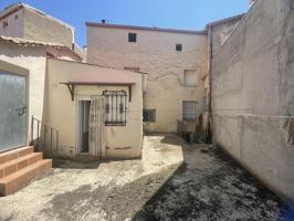 Adosado en venta en Barajas de Melo de 480 m2 photo 0