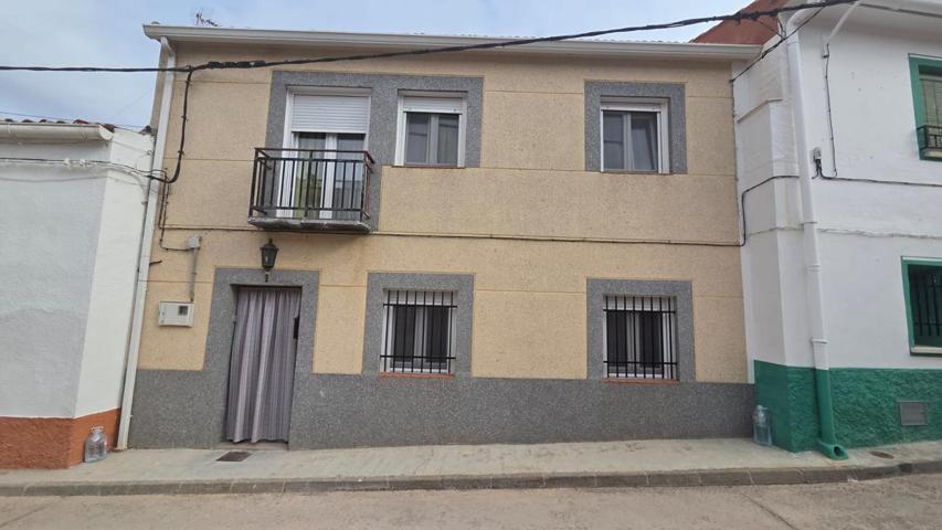 Casa - chalet en Calle de D.Teodoro Garcia, Belinchón photo 0