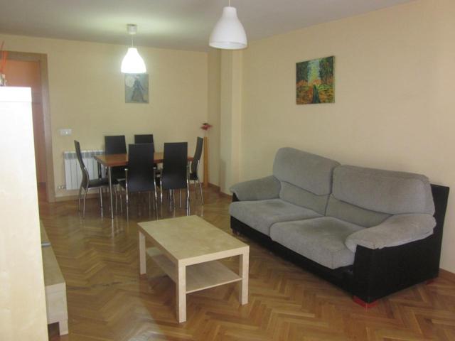 Piso en venta en Tarancón de 100 m2 photo 0