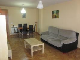 Piso en venta en Tarancón de 100 m2 photo 0