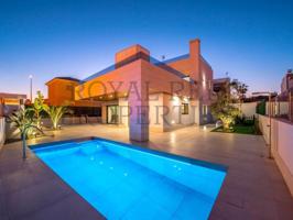 Piso En venta en Playa Flamenca, Orihuela photo 0