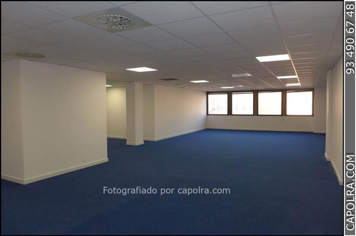 Otro En venta en Via Augusta, Sarrià-Sant Gervasi, Barcelona photo 0