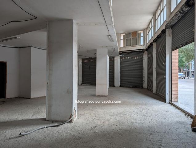 Casa En venta en Calle Segre, Sant Andreu, Barcelona photo 0