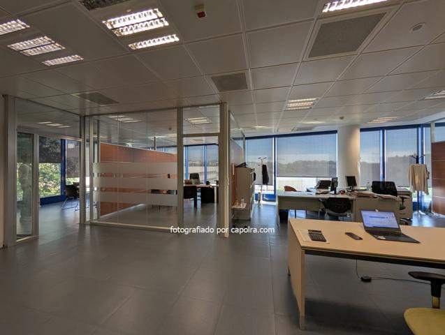 Casa En venta en Avenida Dels Vents, 9, Montigalà -Sant Crist, Badalona photo 0