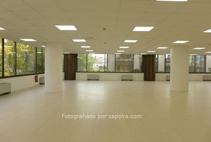 Otro En alquiler en Calle De Frederic Mompou, Centre, Sant Just Desvern photo 0