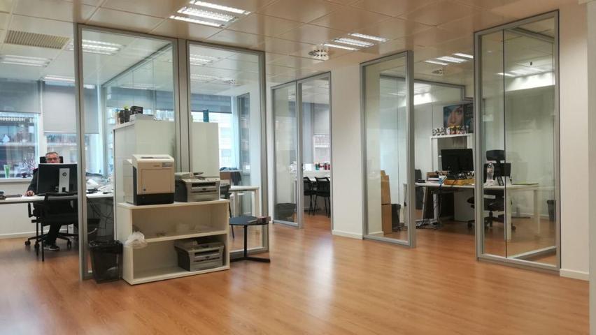 Otro En alquiler en Avenida De Josep Tarradellas, Eixample, Barcelona photo 0