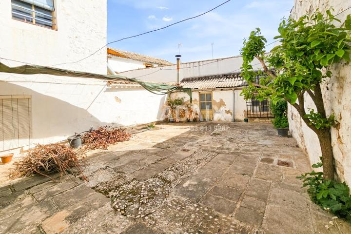 Casa en Venta en Úbeda, Jaén photo 0
