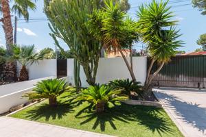 Chalet en venta en Las Torres de Cotillas photo 0