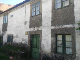 Villa En venta en Santiago de Compostela photo 0