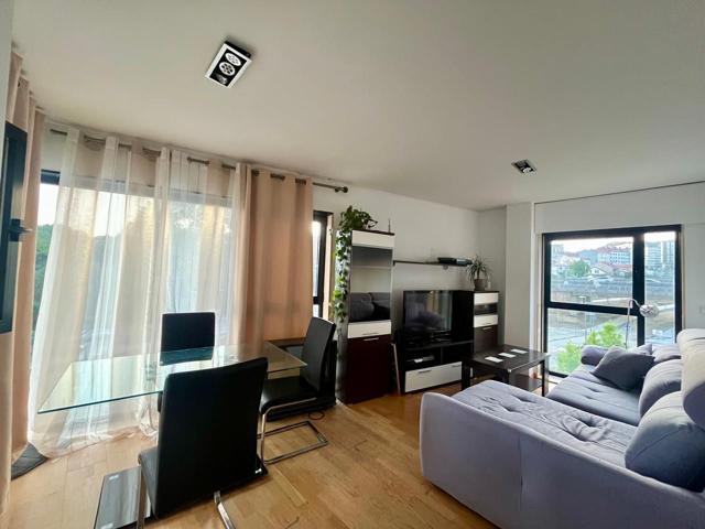 Piso En venta en Santiago de Compostela photo 0