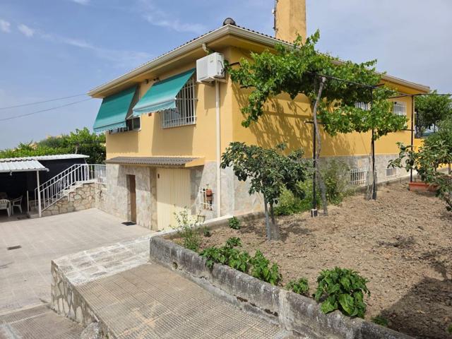 Casa En venta en Calle Chopo, El Viso De San Juan photo 0