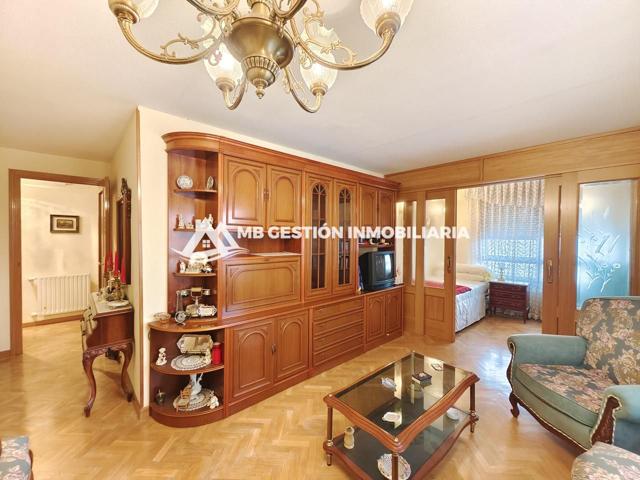 MB GESTION INMOBILIARIA TE OFRECE VIVIENDA EN URB. PRIVADA CON PISCINA, TRASTERO Y GARAJE A ESCASOS METROS DEL NUEVO AYUNTAMIENTO DE FUENLABRADA!!! photo 0
