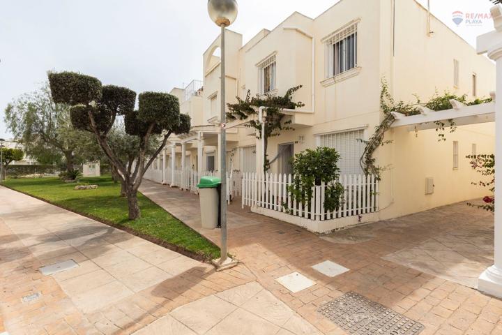 Dúplex En venta en Calle Nuñez De Balboa, 2, Las Marinas, Vera photo 0