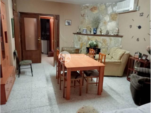 Chalet en venta en TENTESON photo 0