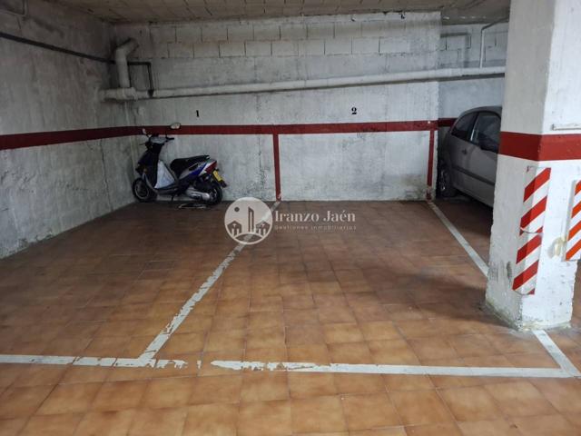 Garaje en venta en Ctra. de Circunvalación-La Magdalena(23002) photo 0