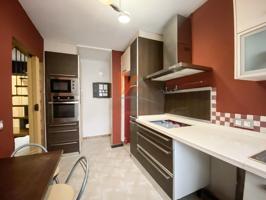 Casa En venta en Santiago De Compostela photo 0