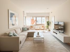 Piso En venta en Santiago De Compostela photo 0