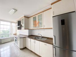 Piso En venta en Santiago De Compostela photo 0