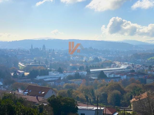 Piso En venta en Santiago De Compostela photo 0