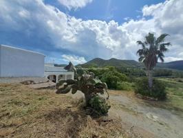 Finca con bonitas vistas a la montaña en zona tranquila - Finca with beautiful views to the mountains in quiet area photo 0