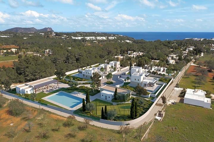 Villas independientes en tranquilo vecindario, Cala Leña - Cala Nova - Detached villas in quiet neighbourhood, Cala Leña - Cala Nova photo 0