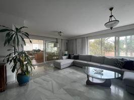 Espacioso apartamento con 4 dormitorios en Marina Botafoch - Spacious apartment with 4 bedrooms in Marina Botafoch photo 0