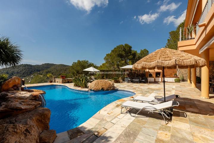 Villa en Roca Llisa con vistas a la montaña y al mar - Villa in Roca Llisa with mountain and sea views photo 0