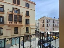 Elegancia atemporal en el corazón de Ibiza - Apartamento boutique de 2 dormitorios con encanto histórico photo 0