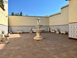 APIHOUSE VENDE CASA DE PUEBLO EN DOS ALTURAS CON AMPLIO PATIO EN SANTA OLALLA. PRECIO 109.999€ photo 0