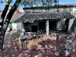 APIHOUSE VENDE CASA DE PUEBLO CON PARCELA DE 350 M2. PRECIO 31.999€ photo 0