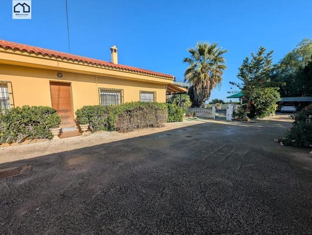 APIHOUSE VENDE EXCLUSIVA VIVIENDA CON TERRENO EN LA MATANZA. PRECIO 370.000€ photo 0