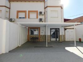 Chalet Pareado de 4 dormitorios +Buhardilla y patio de 100m photo 0