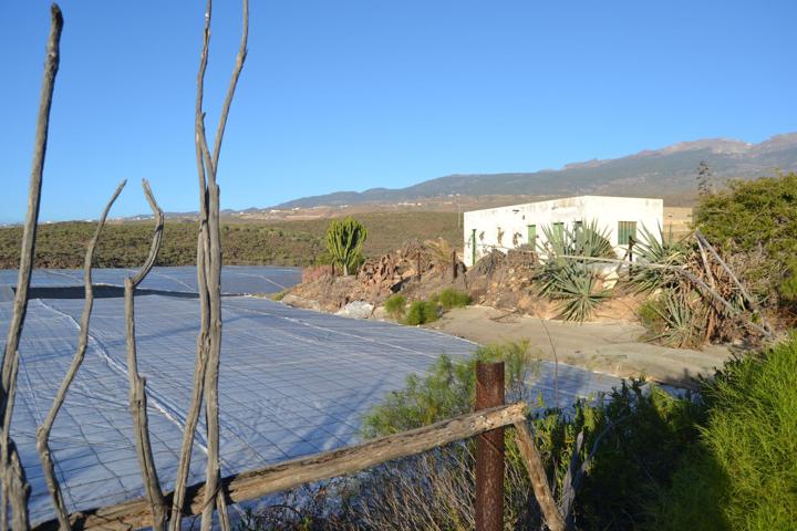 Villa En venta en Arico photo 0