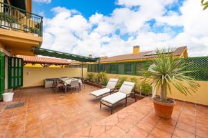 Villa En venta en Las Palmas de Gran Canaria photo 0