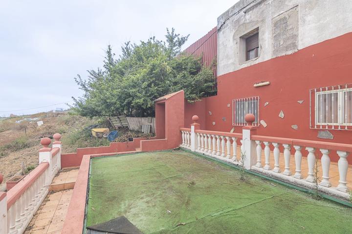Villa En venta en Santa María de Guía de Gran Canaria photo 0