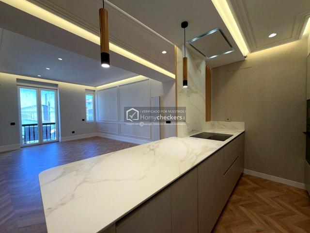 3 DORMITORIOS 2 BAÑOS CENTRO photo 0