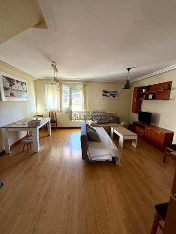 DÚPLEX 3 DORMITORIOS 3 BAÑOS HUERTA OTEA photo 0