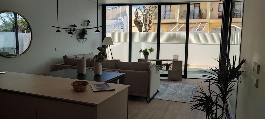 Exclusiva Villa en Torre de la Horadada - Oportunidad Única photo 0