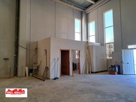 SE VENDE NAVE EN POLIGONO LAS MAROMAS DE ALMORADI photo 0
